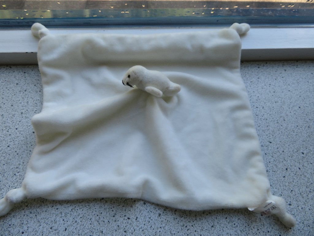 Knuffeldoek wit velours met zeehond zeehondje van Toi Toys, Overige typen, Ophalen of Verzenden, Zo goed als nieuw, Wasbaar