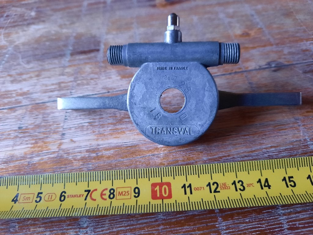 N.O.S transval made in france kilometeraandrijver km teller, Fietsen en Brommers, Brommeronderdelen | Oldtimers, Nieuw, Overige merken