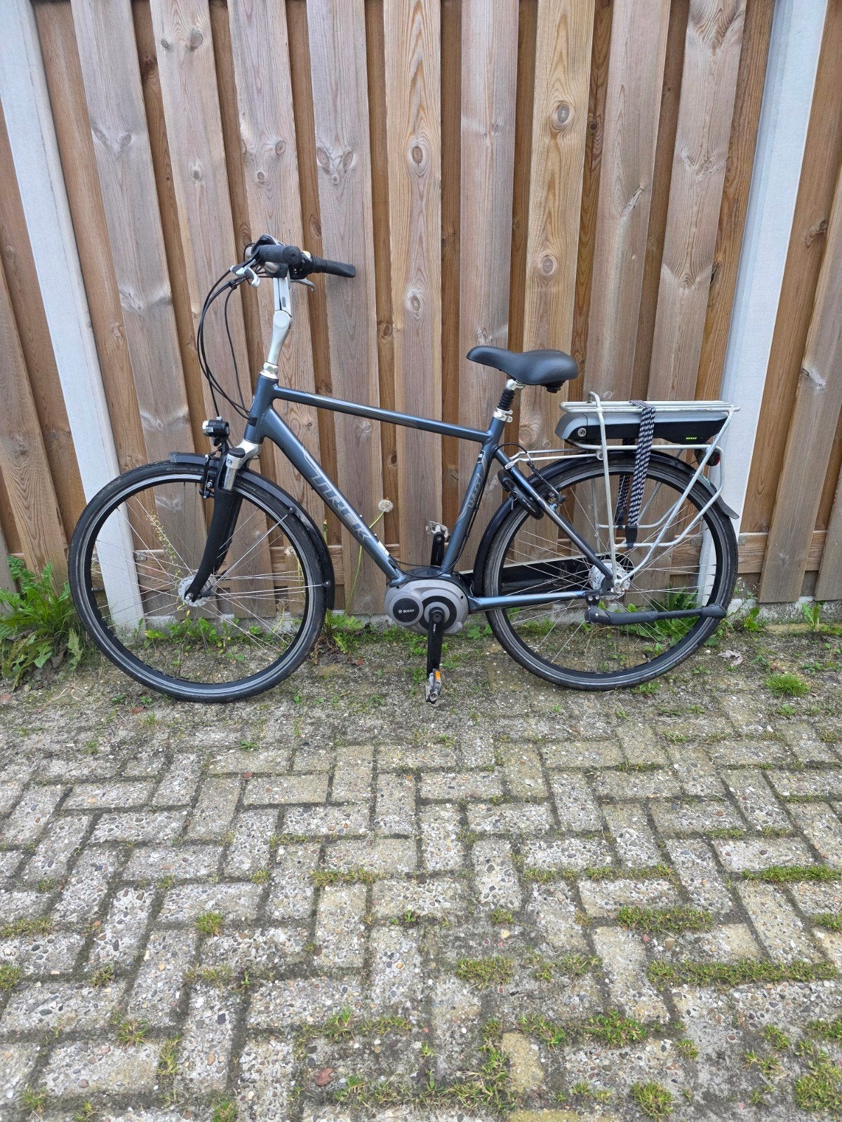 Elektrische Fiets Trek LM400 Bosch Middenmotor, Fietsen en Brommers, Ophalen, Zo goed als nieuw, Overige merken