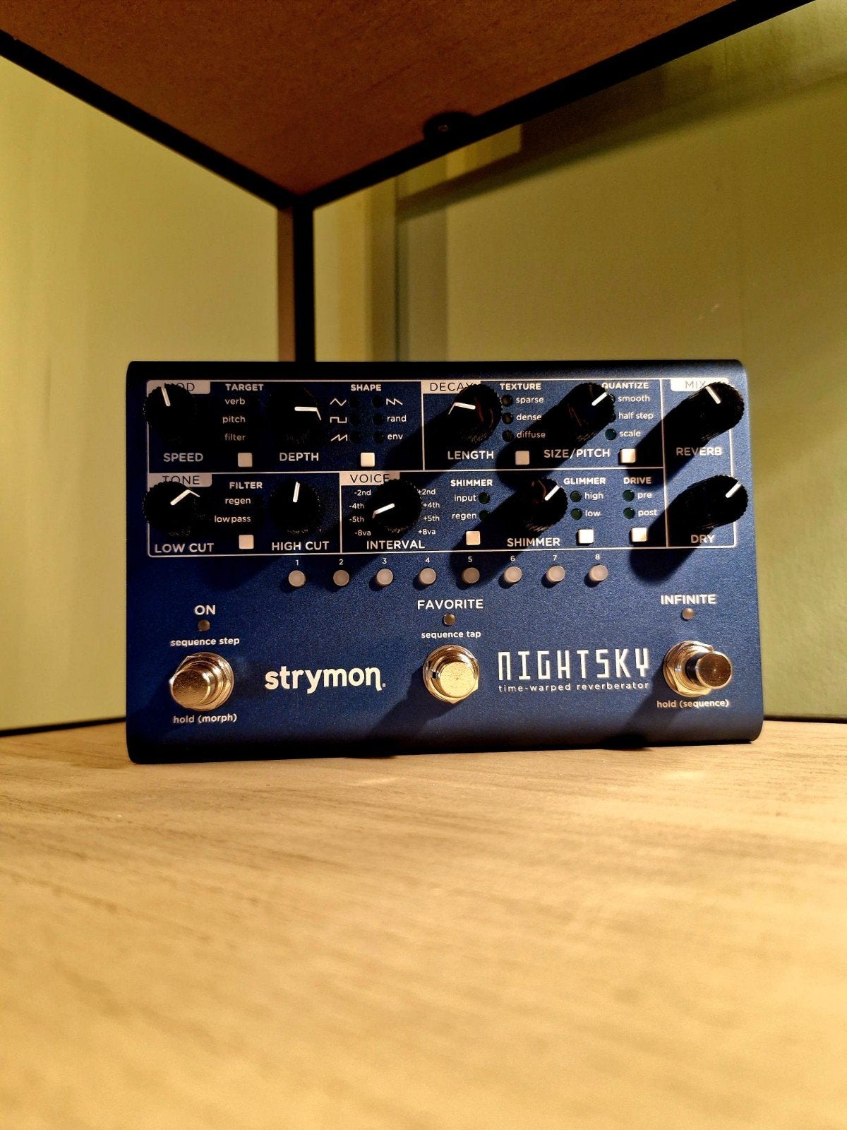 Strymon Nightsky Reverb Pedal, Muziek en Instrumenten, Effecten, Ophalen of Verzenden, Zo goed als nieuw, Reverb