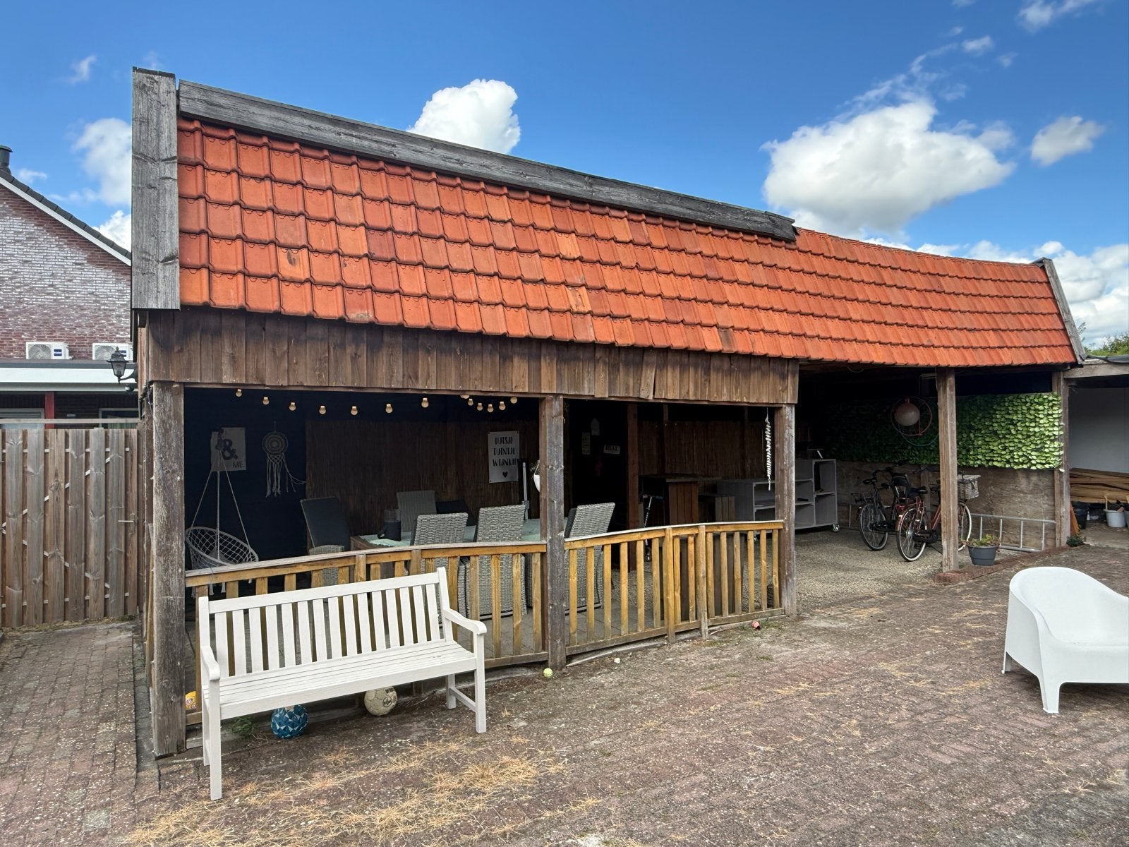 Gratis af te halen: Houten overkapping met dakpannen, Ophalen, Gebruikt, Overige typen