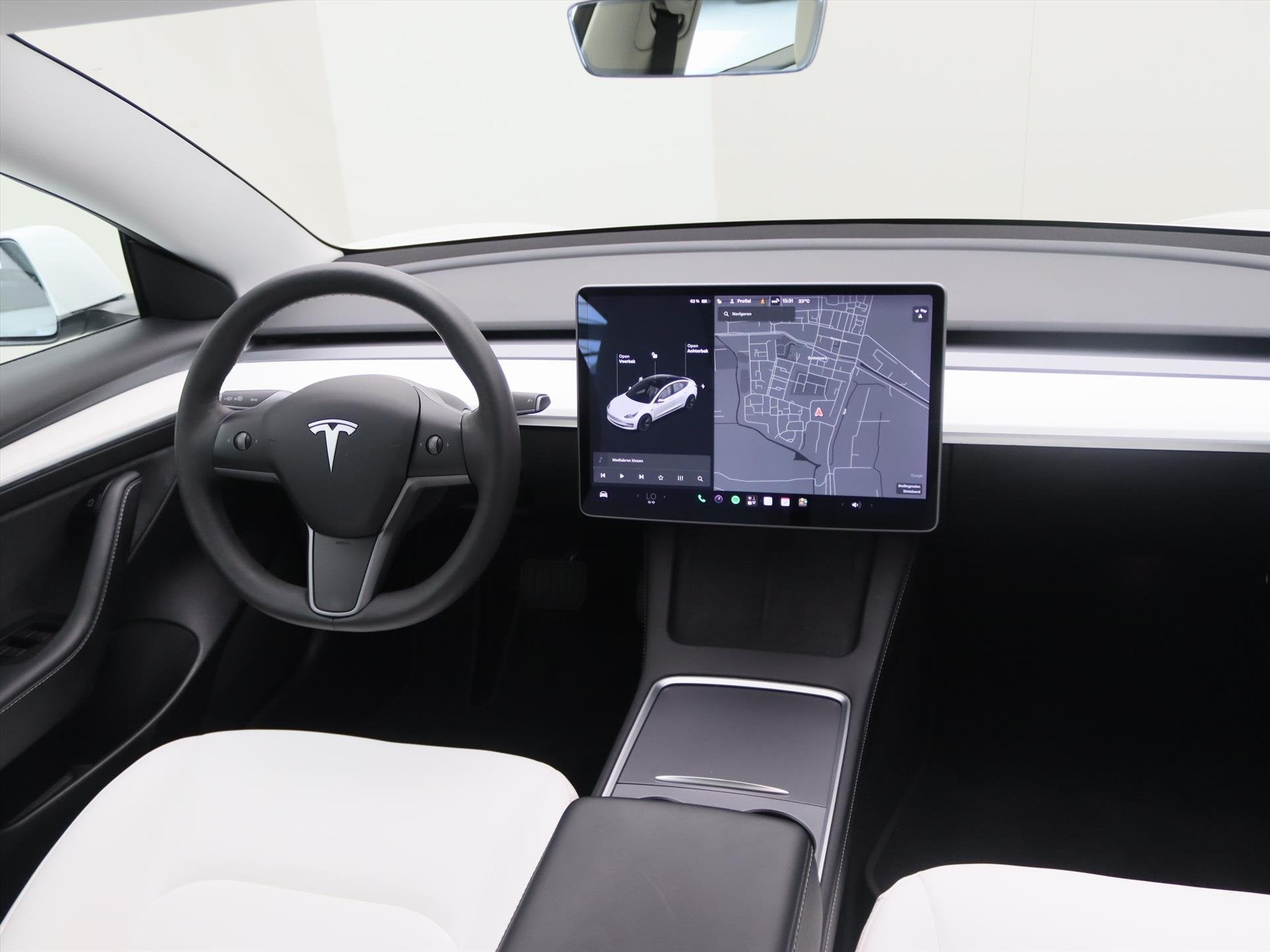 Tesla Model 3 Long-Range AWD 351pk 75 kWh FACELIFT 88,4% SoH, Automaat, Gebruikt, Multifunctioneel stuurwiel, Wit
