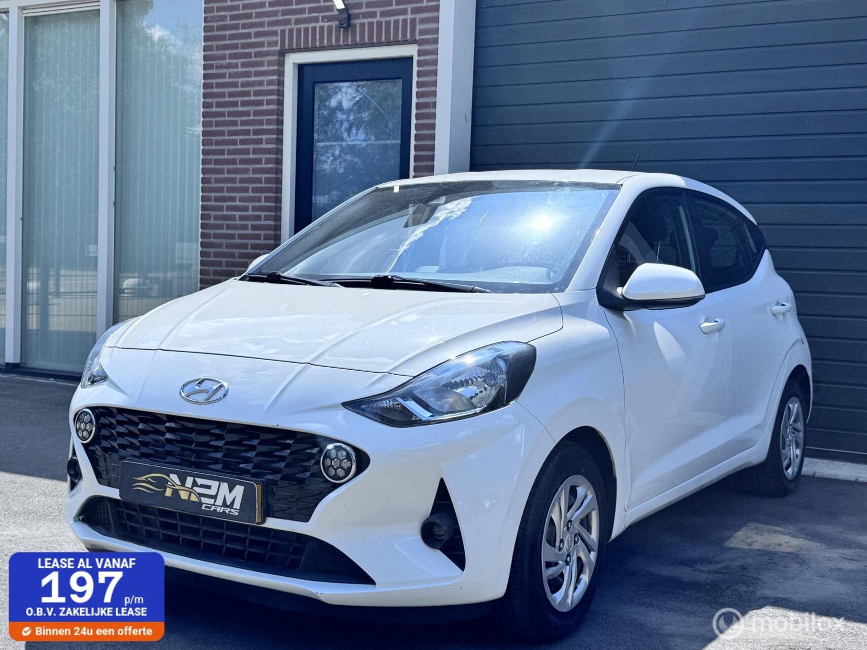 Hyundai i10 1.0 Comfort Smart 5-zits, Auto's, Gebruikt, 899 kg, Leder en Stof, Wit