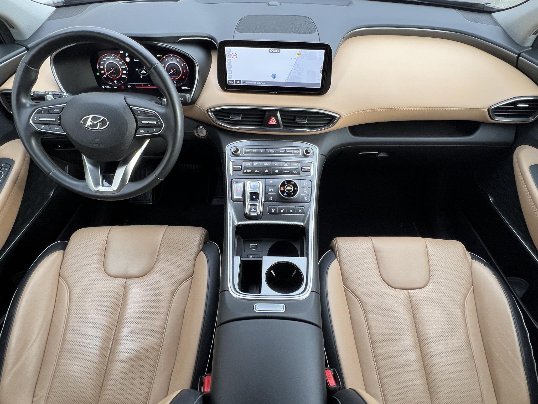 Hyundai Santa Fe 1.6 T-GDI PHEV Premium Sky 7P / Dealer onde, Auto's, Automaat, Gebruikt, Euro 6, 4 cilinders