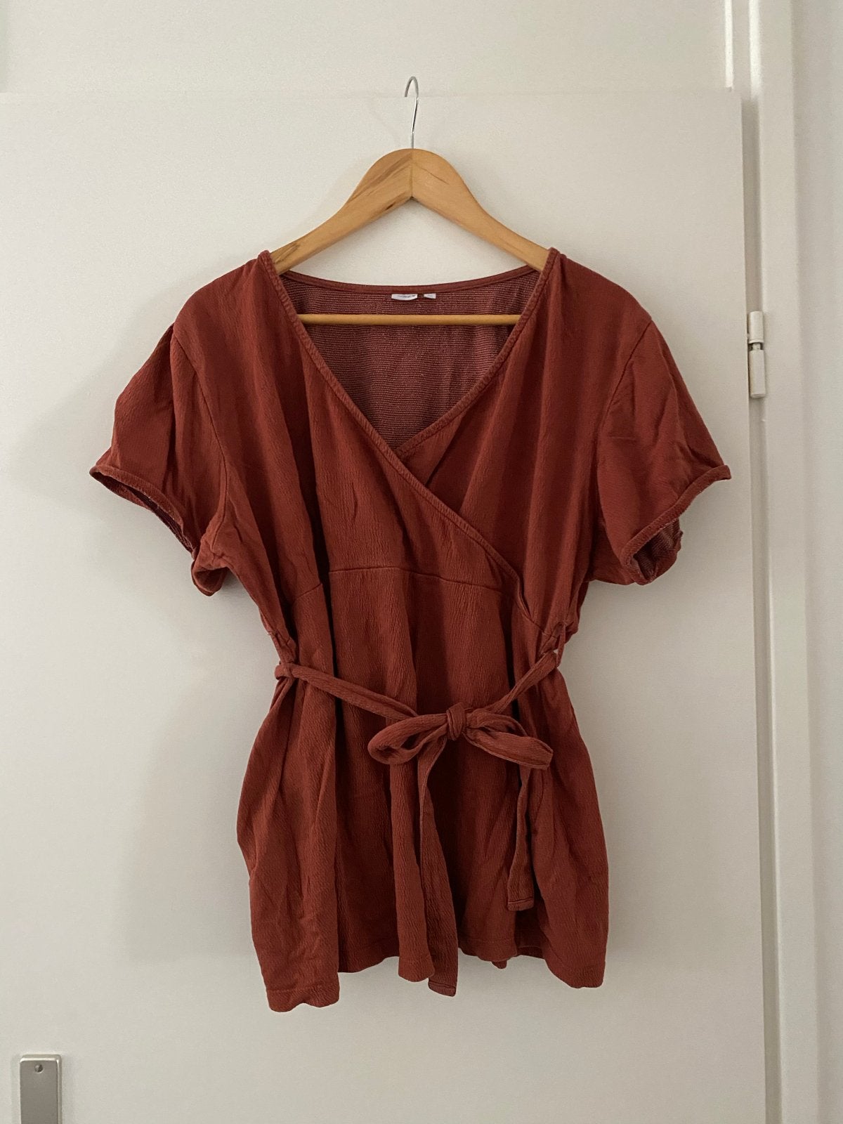 Zwangerschapskleding bundel L/XL: Top, Jeans & Broek, Kleding | Dames, Maat 42/44 (L), Gedragen, Rood, Shirt of Top