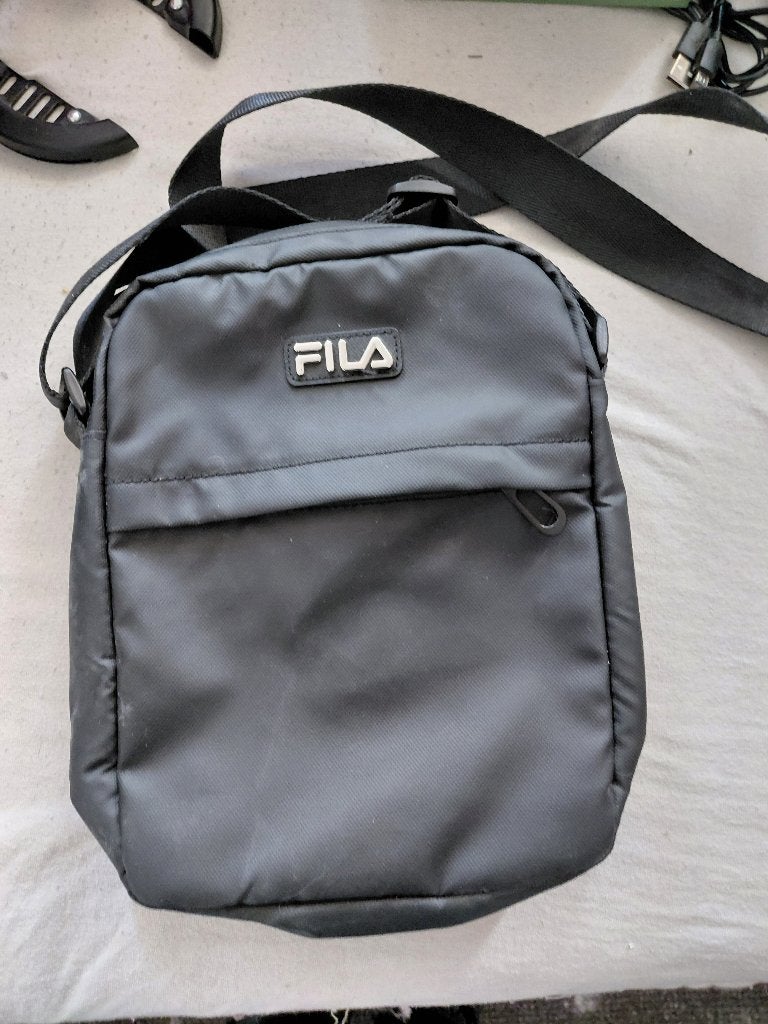 Fila crossbody tas 25cmx19,5cmx7cm nieuw, Ophalen of Verzenden, Nieuw, Fila
