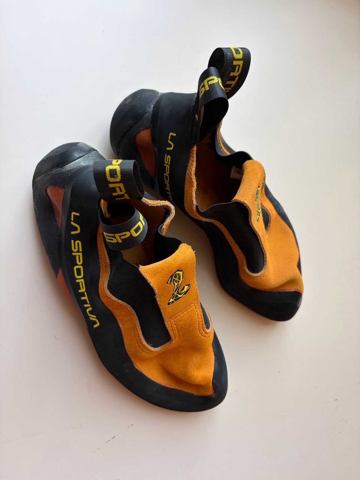 La Sportiva Cobra Klimschoenen - Maat 40, Sport en Fitness, Klimsport, Ophalen of Verzenden, Zo goed als nieuw, Klimsportschoenen