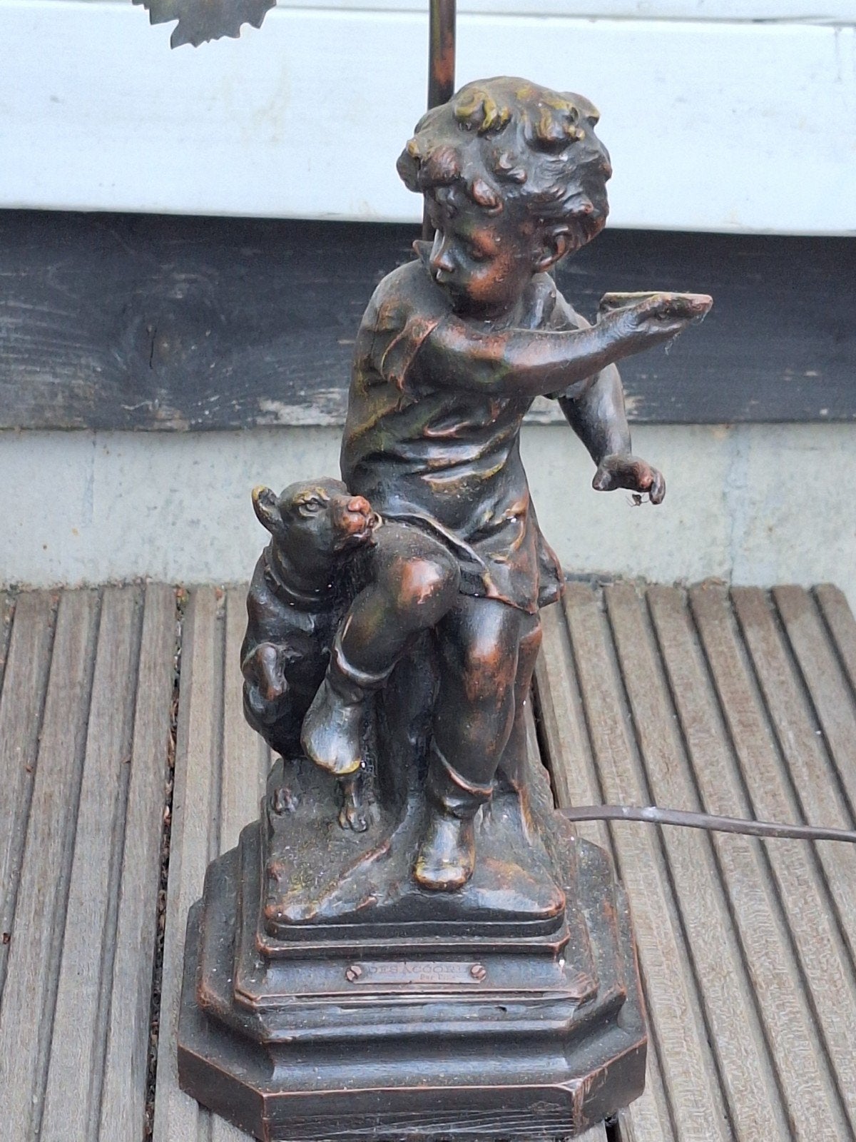 Mooie lamp Jongen met hond, Ophalen, Metaal