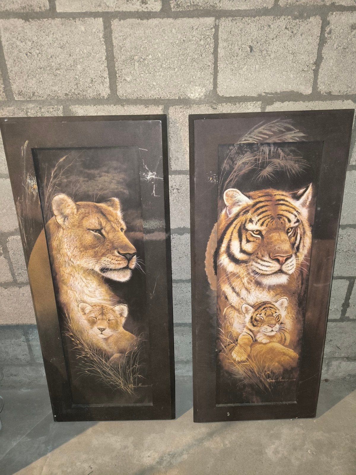 Set van 2 schilderijen: Leeuw en Tijger met welp, Huis en Inrichting, Ophalen, Minder dan 50 cm, Gebruikt, Schilderij