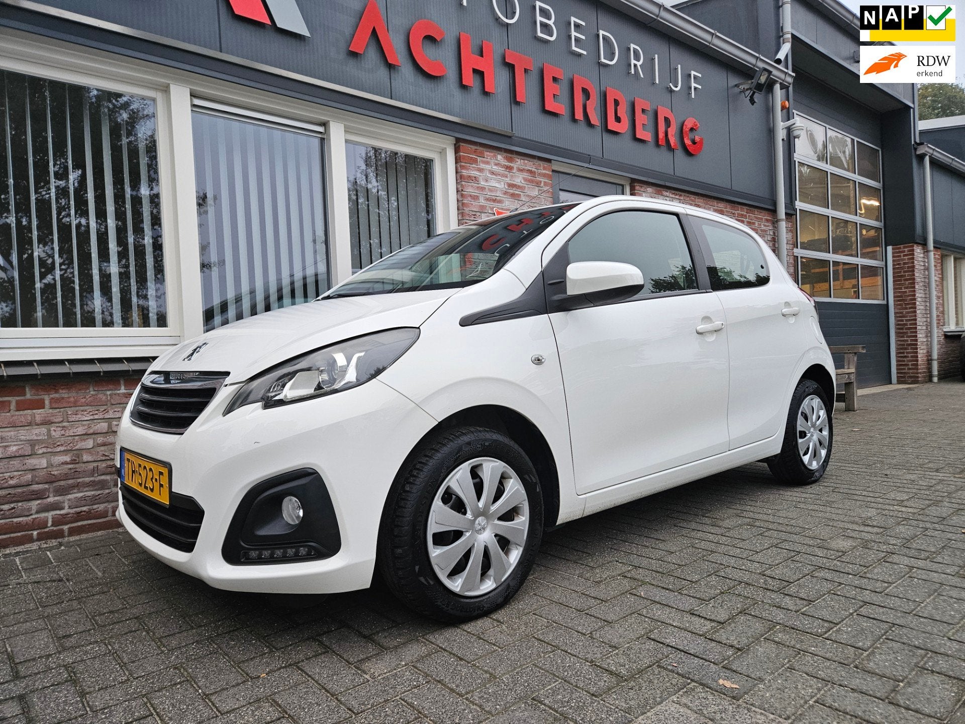 Peugeot 108 1.0 e-VTi Active Airco! 5-Deurs! NAP! Leuke/Nett, Voorwielaandrijving, Gebruikt, Euro 6, 4 stoelen