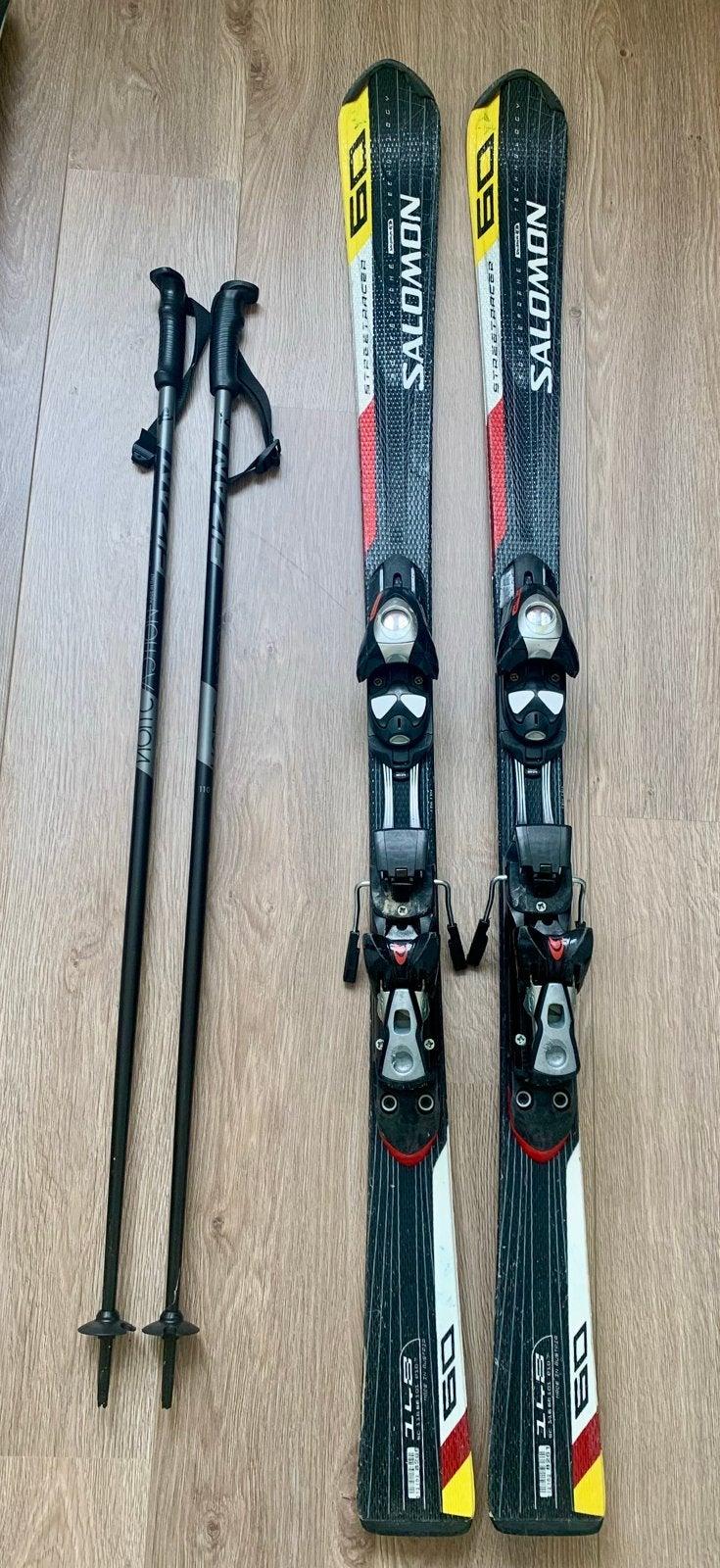 Salomon Streetracer Ski's (148 cm) met Fizan stokken, Ophalen, 140 tot 160 cm, Gebruikt, Salomon