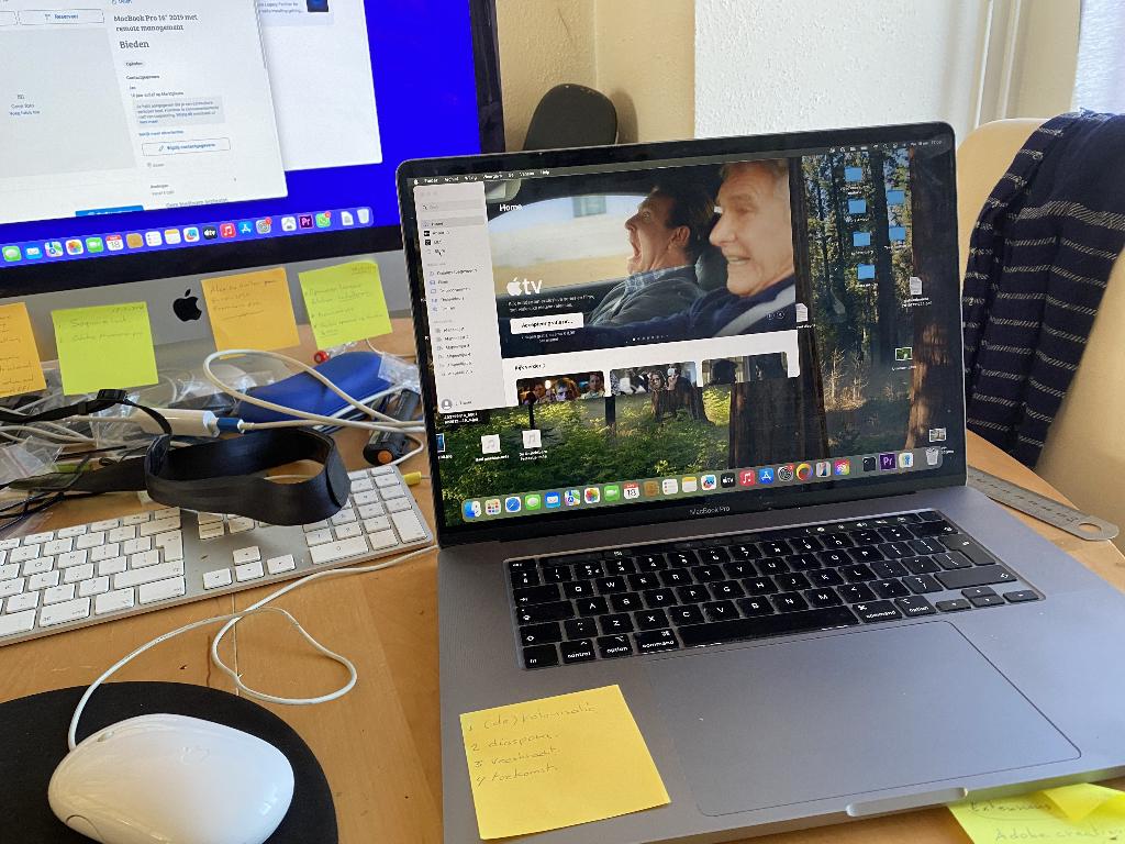 MacBook Pro 16" 2019 met remote management MDM, 1 TB of meer, Gebruikt, 2 tot 3 Ghz, Qwerty