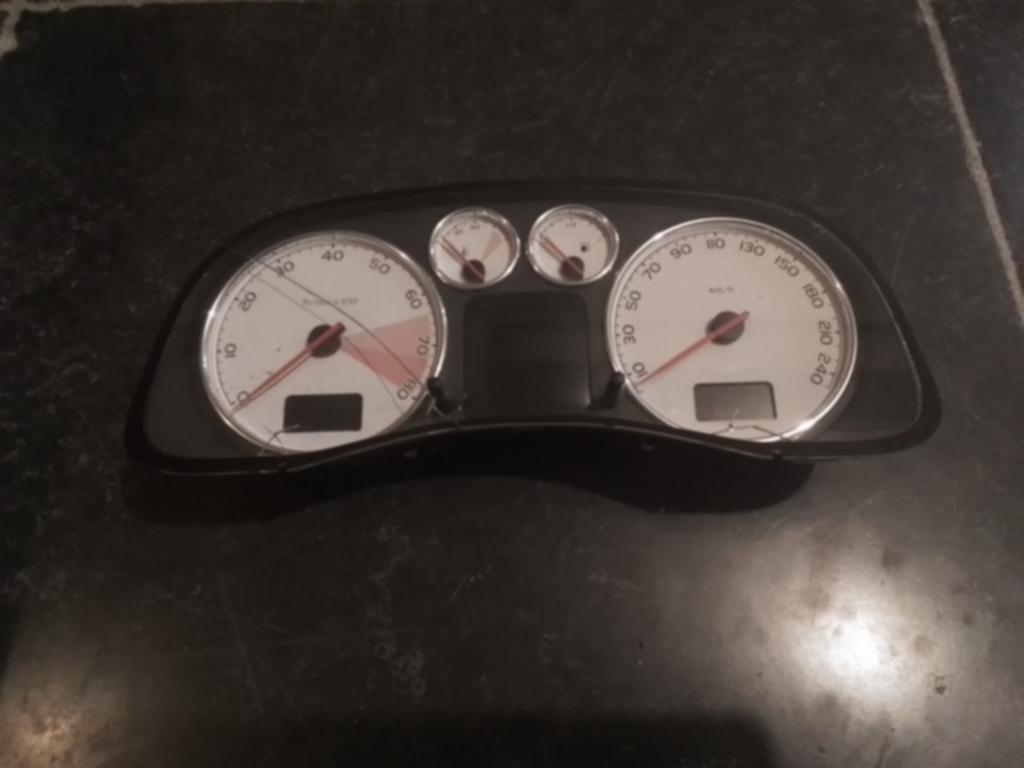 INSTRUMENTEN PANEEL / KILOMETERTELLER PEUGEOT 307, Auto-onderdelen, Dashboard en Schakelaars, Niet ingevuld, Gebruikt, Niet ingevuld