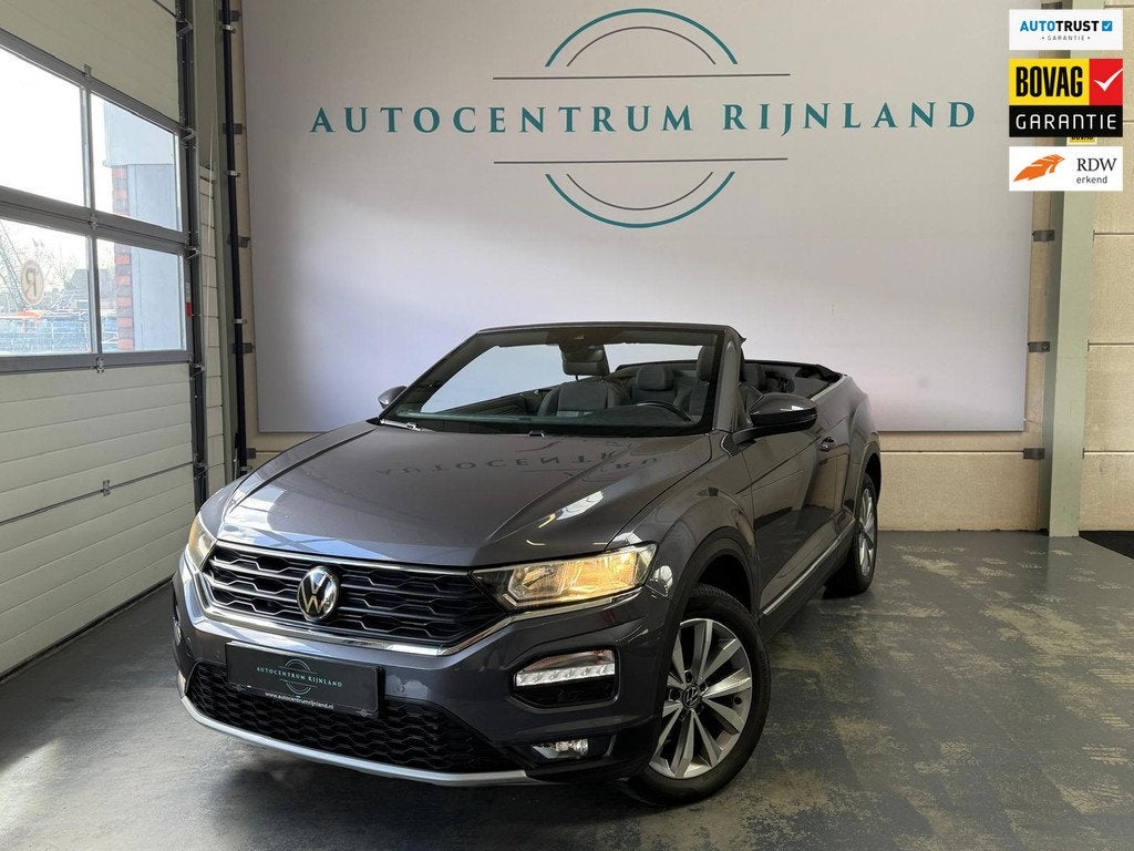 Volkswagen T-Roc Cabrio 1.5 TSI Style Automaat, Auto's, 4 cilinders, Bedrijf, Nieuw, Adaptive Cruise Control
