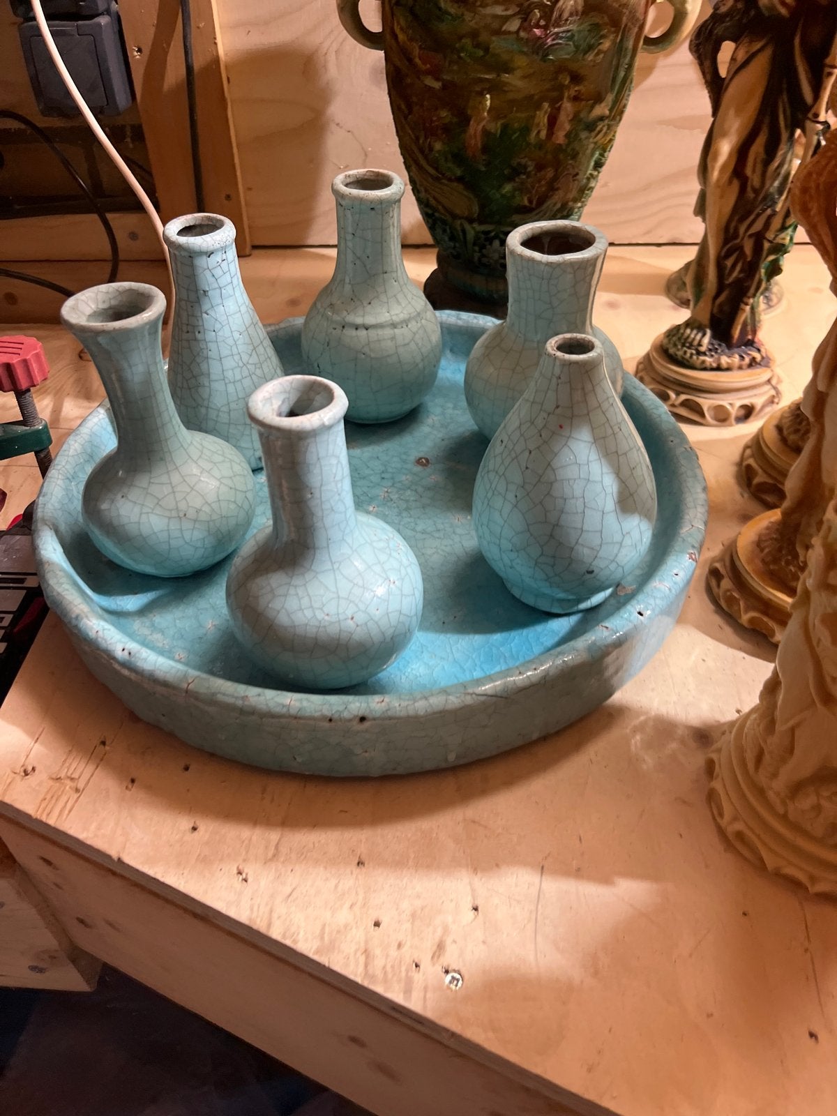 Set van 6 turquoise craquelé vazen op schaal, Ophalen