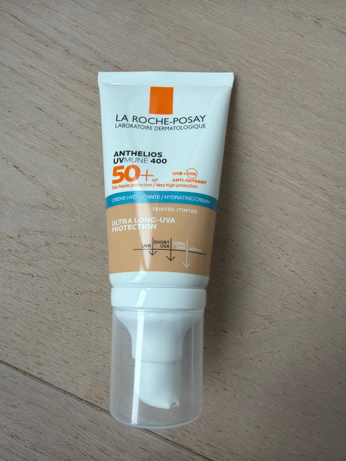 La Roche-Posay Anthelios UVMune 400 Getinte SPF50+, Ophalen of Verzenden, Nieuw, Gehele gezicht, Verzorging