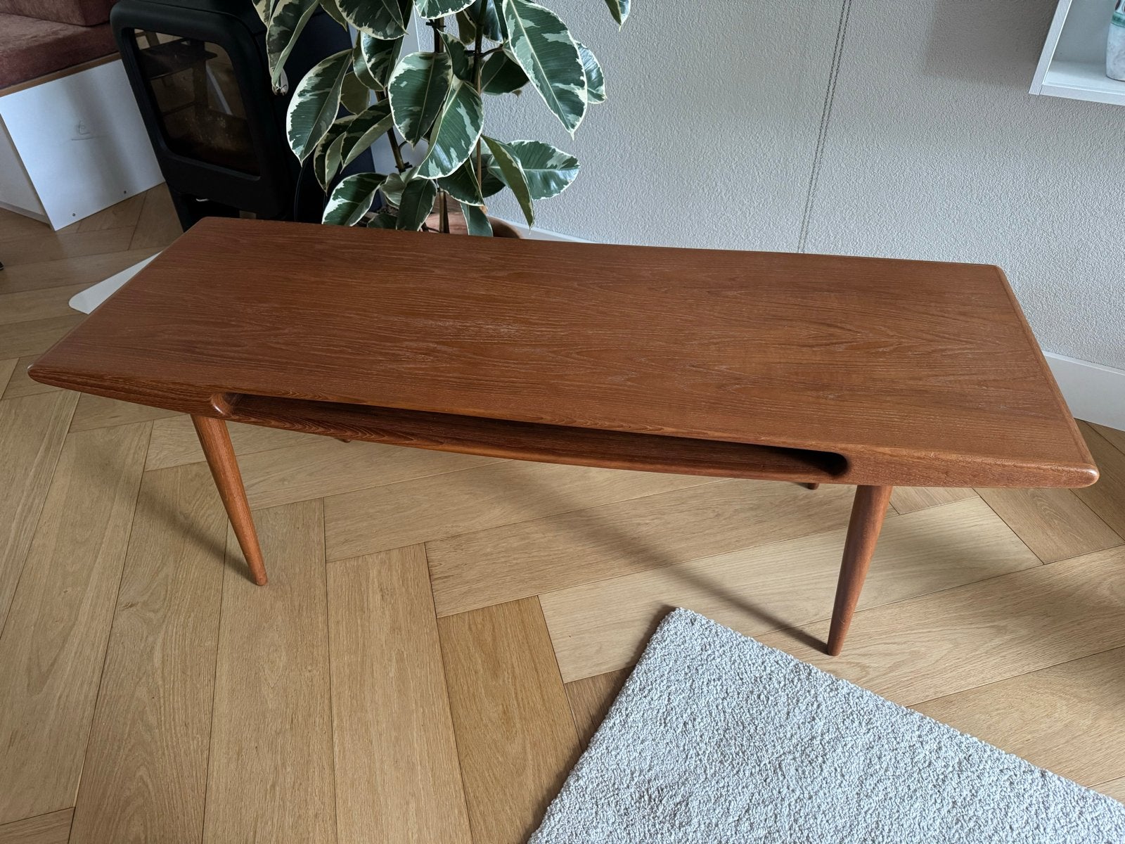 Salontafel Johannes Andersen jaren 60 Teakhout, Ophalen