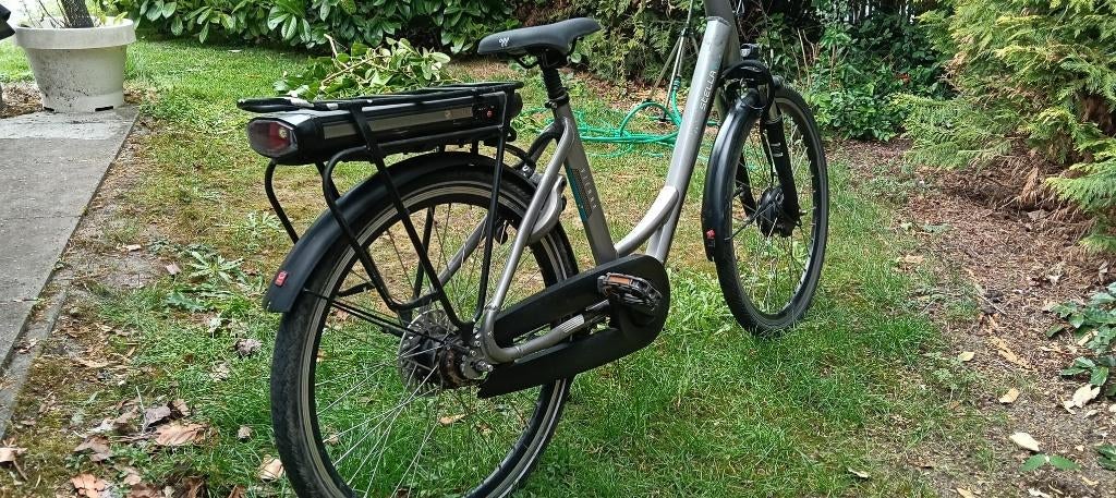 Te koop: Dames Stella Vienna 26 inch, Fietsen en Brommers, Elektrische fietsen, Gebruikt, Minder dan 47 cm, 50 km per accu of meer