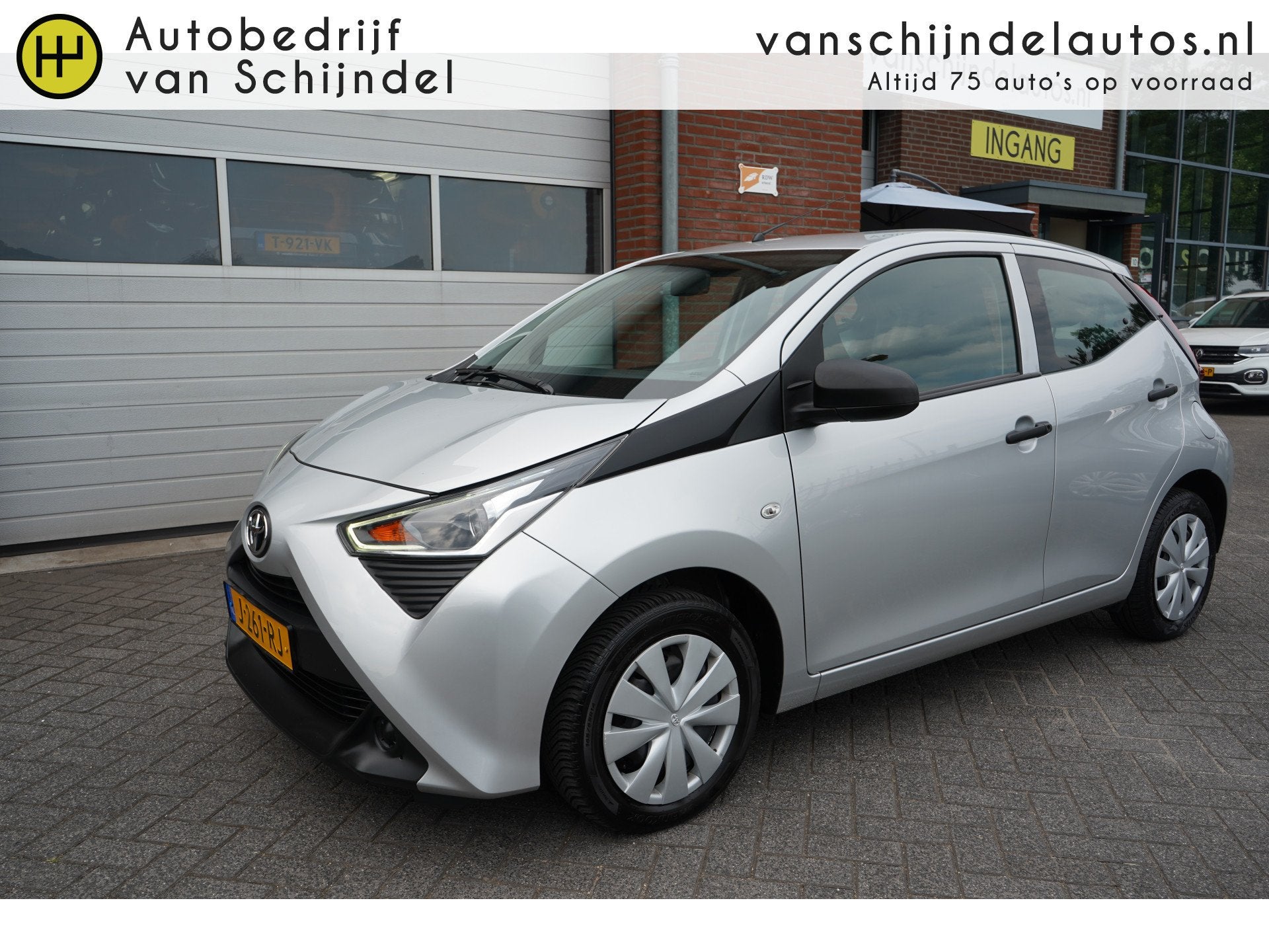 Toyota Aygo 1.0 VVT-I X-FUN OKT 2020 NL AUTO 5 DEURS AIRCO C, Auto's, Voorwielaandrijving, Stof, Gebruikt, Origineel Nederlands