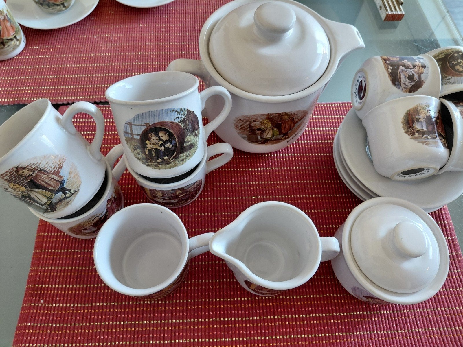 Vintage servies Ot en Sien, Huis en Inrichting, Keuken | Servies, Ophalen of Verzenden, Overige stijlen, Kop(pen) en/of Schotel(s)