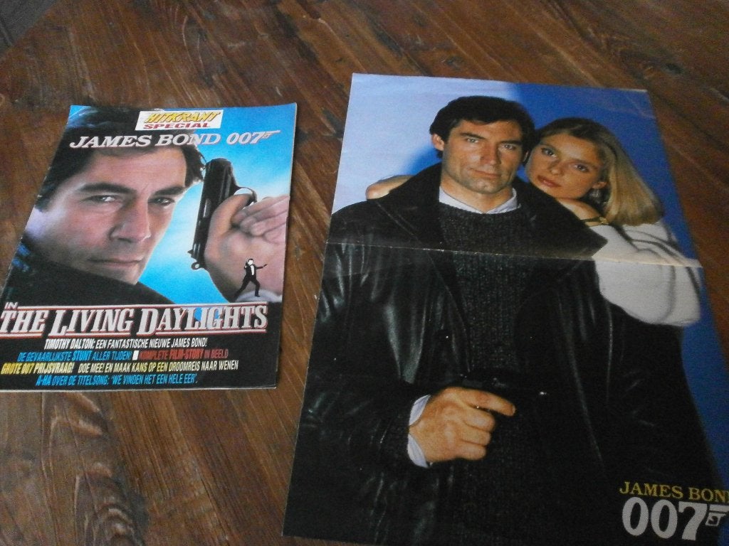 a3 poster en special James Bond 007 Living Daylights, Verzenden, Gebruikt, A1 t/m A3, Film en Tv