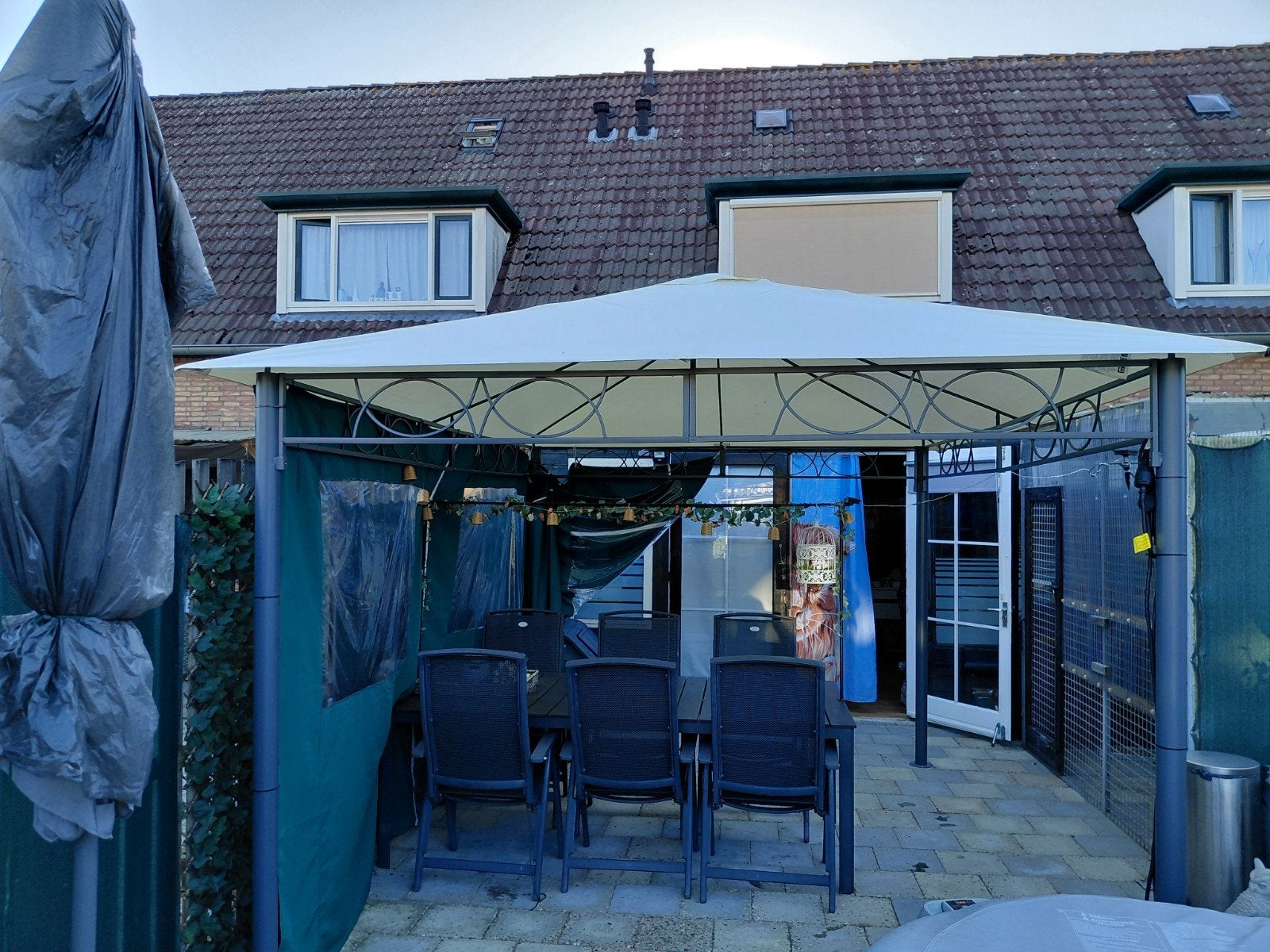 Ruim Paviljoen voor Tuin of Terras, Ophalen, Gebruikt, Minder dan 4 meter, Paviljoen