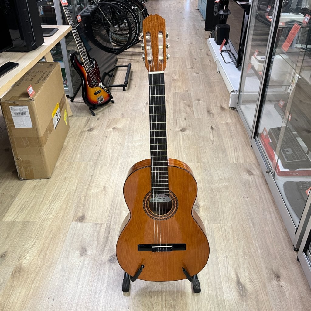 Prudencio Saez Mod 2 Spaanse Gitaar | Nieuwe snaren!, Flex Ltd., Gebruikt, https://flex.com/contact-us, Nobelstraat 10, 5807 GA Oostrum LB, Limburg, Nederland