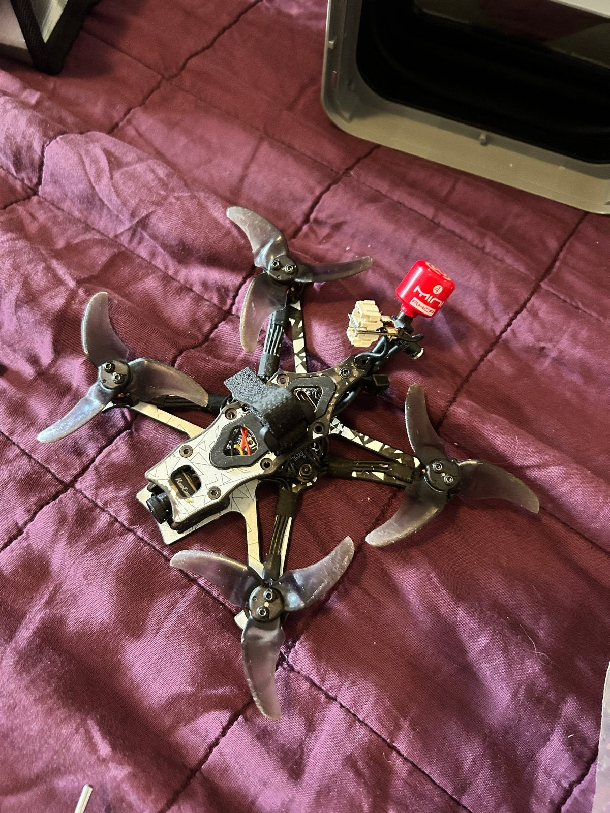 Emax Tinyhawk 3 Plus Freestyle Drone (alleen drone), Gebruikt, Basiskwaliteit, Overige merken, Minder dan 100 meter