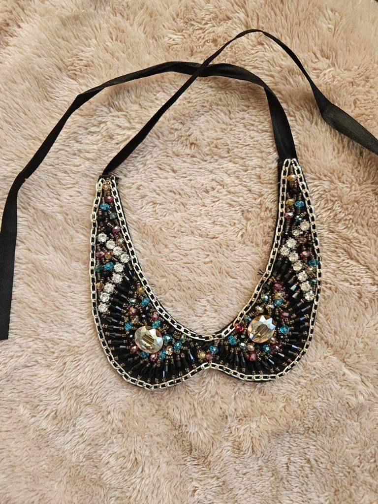 Prachtige ketting met kralen en strass - Statement collier, Overige materialen, Zwart, Ophalen of Verzenden, Zo goed als nieuw