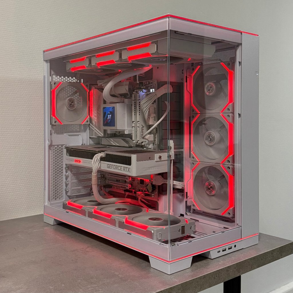 Ultra White Game PC | RTX 5080 | Ryzen 7 9800X3D | 64GB DDR5