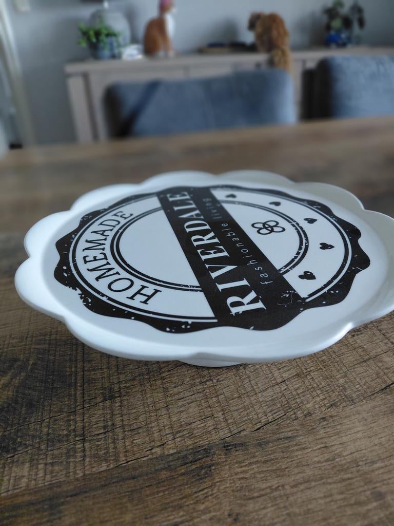 Riverdale taartplateau, Ophalen of Verzenden, Zo goed als nieuw