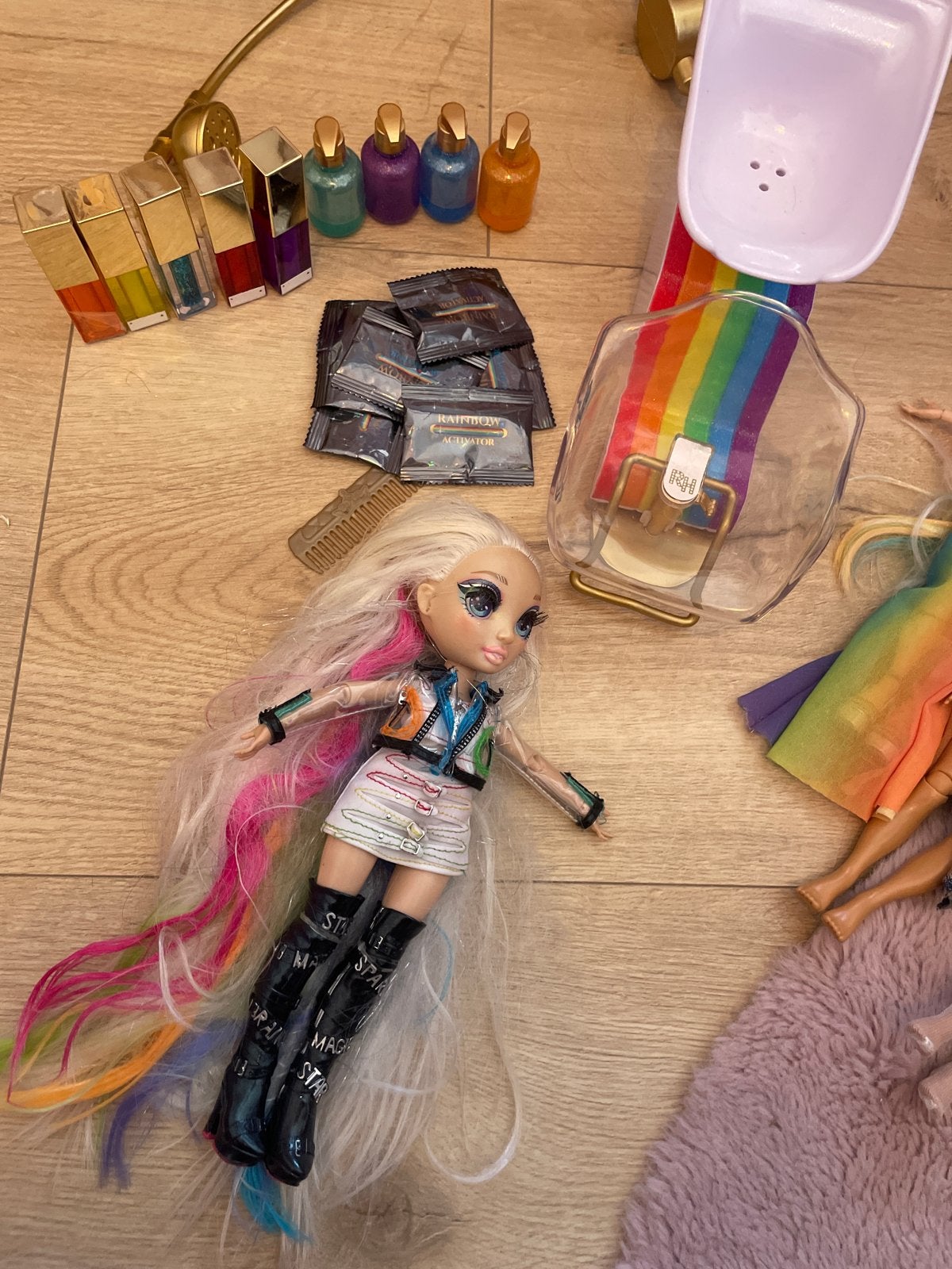 Rainbow High Kapsalon met pop en accessoires, Ophalen, Gebruikt, Overige typen