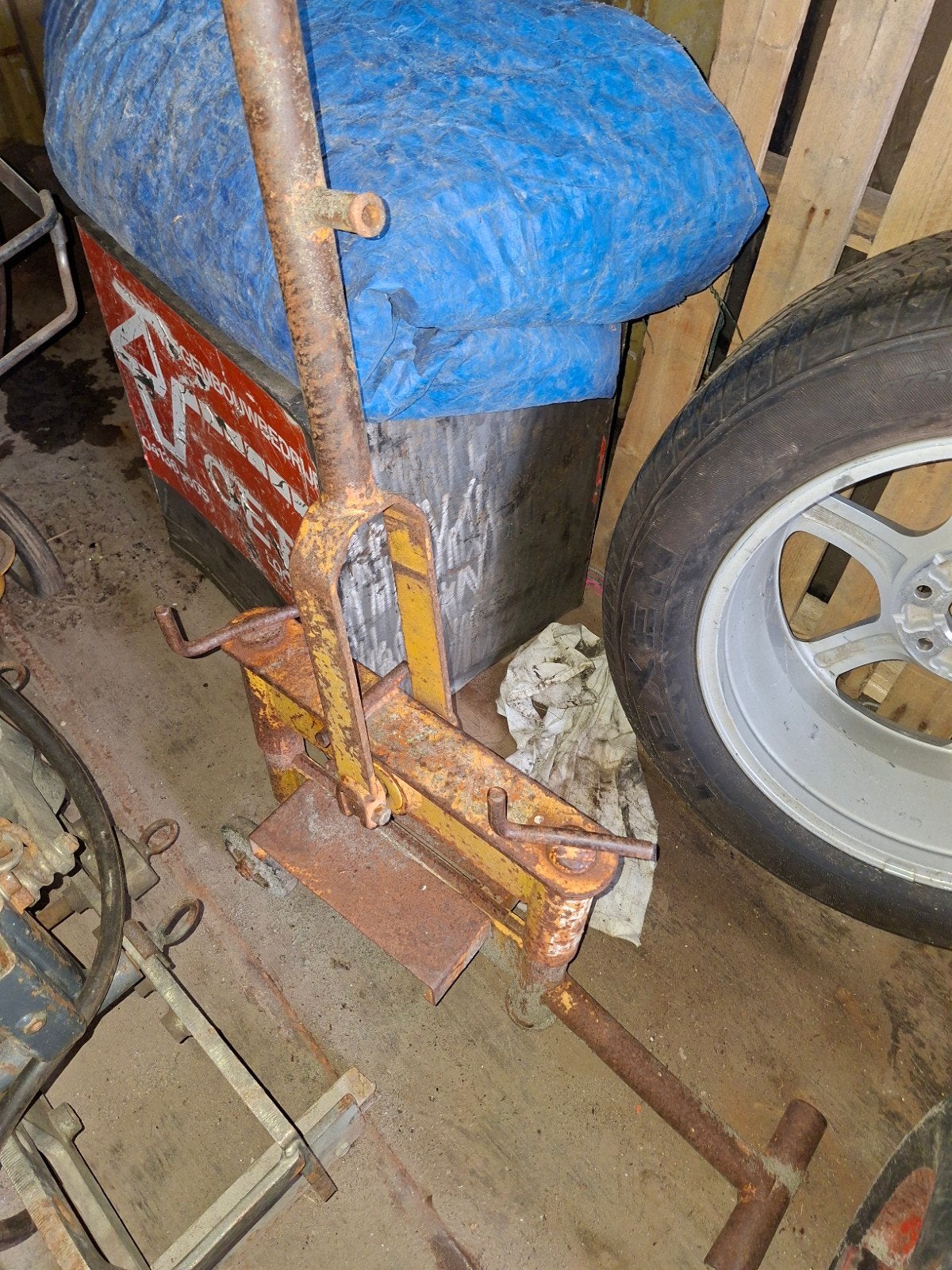 Mooie stenenknipper - bel voor prijs, Doe-het-zelf en Verbouw, Ophalen of Verzenden