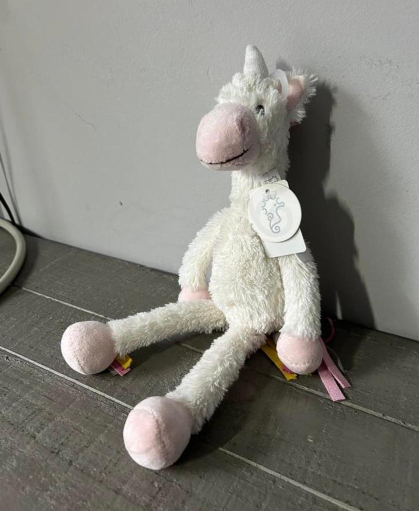 Happy horse unicorn yara knuffel knuffeltje knuffels paard, Ophalen of Verzenden, Zo goed als nieuw, Paard