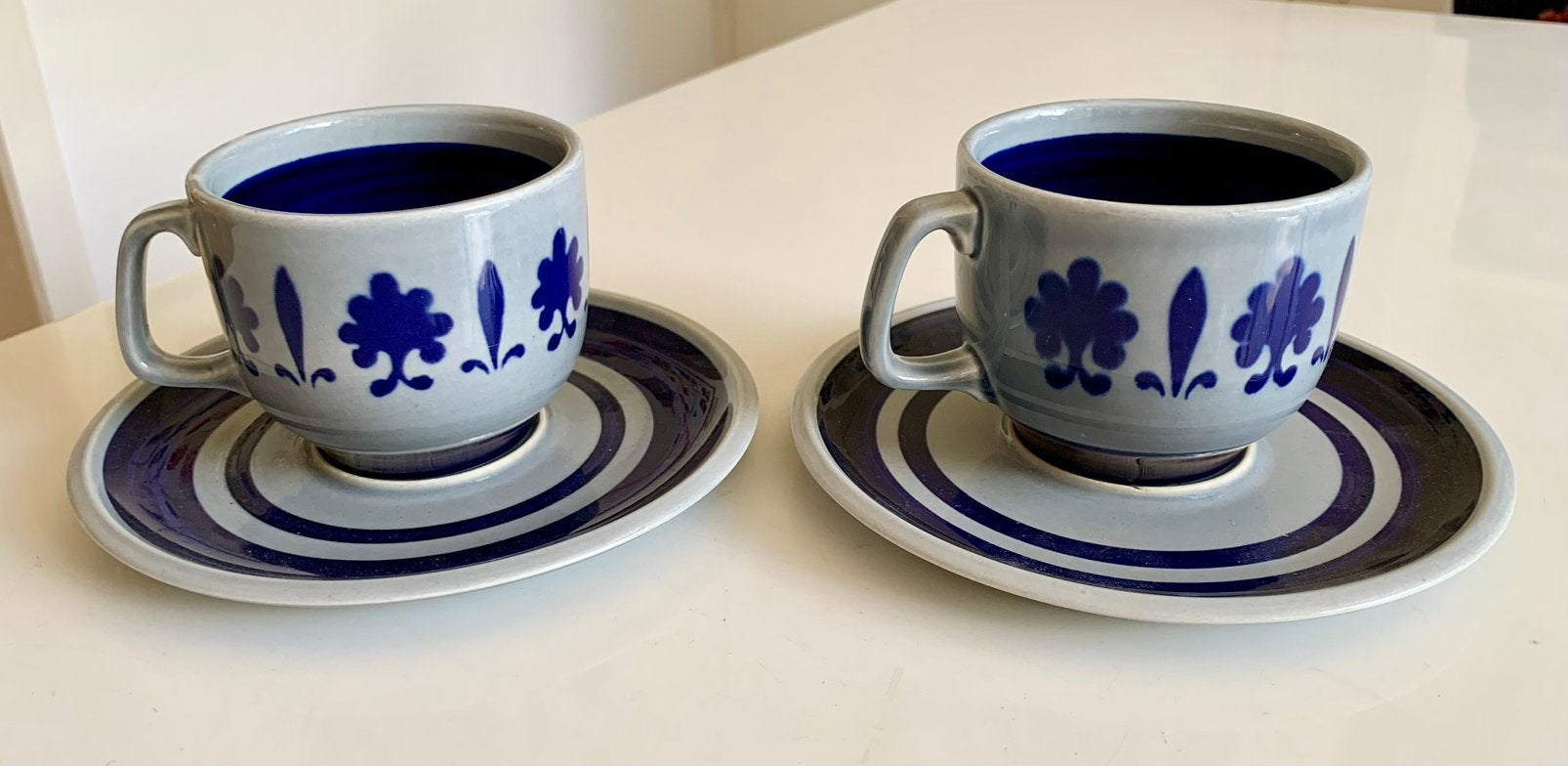 Twee vintage kopjes, BOCH, Belgium, Ophalen of Verzenden