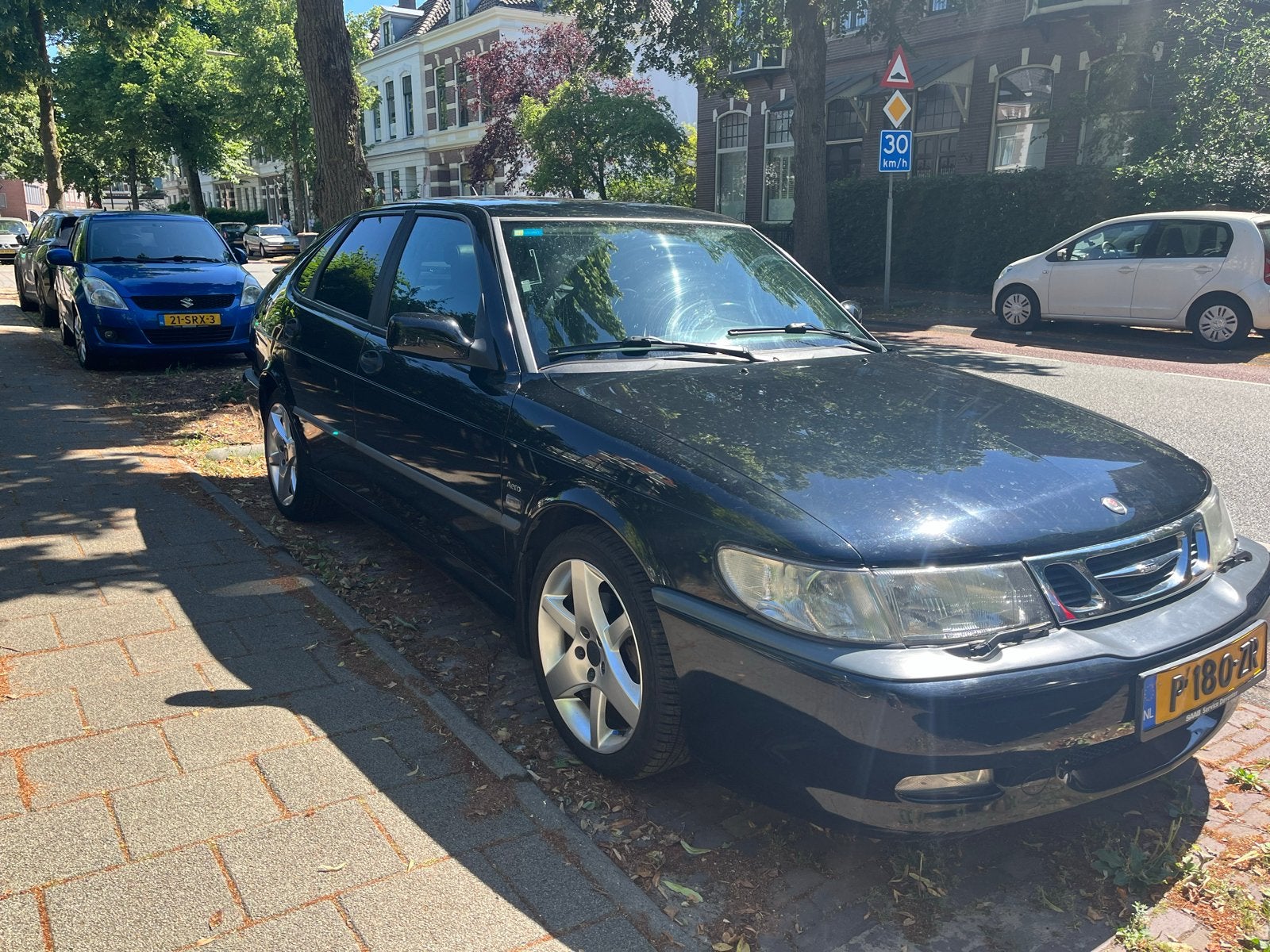 Saab 2002 Zwart, Auto's, Saab, Particulier, Benzine, Sedan, Geïmporteerd, Zwart, Ophalen