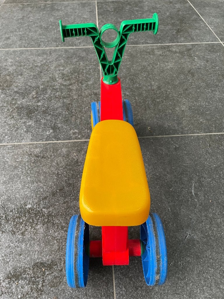 Foto 3 van Loopfietsje