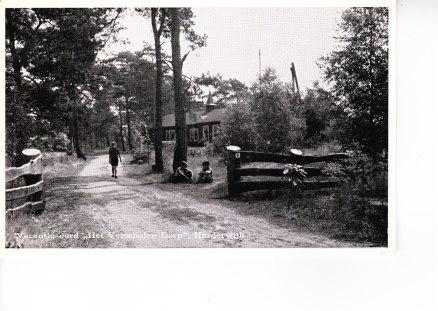 HARDERWIJK,-Vacantie-oord,,Het Verscholen dorp'' 8-4, Ophalen of Verzenden, 1940 tot 1960, Gelopen, Gelderland