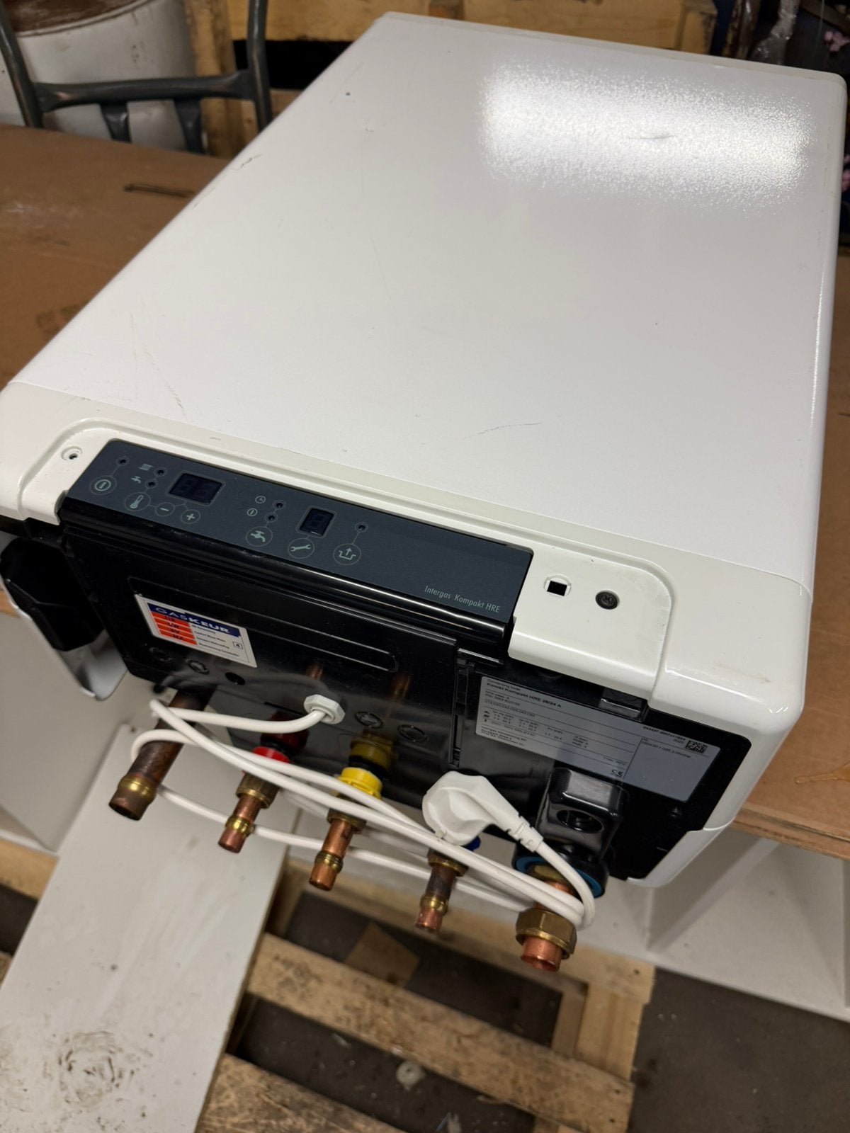 intergas kombi kompakt hre 28/24 A 2020, Geiser, Ophalen of Verzenden, Zo goed als nieuw, Minder dan 20 liter