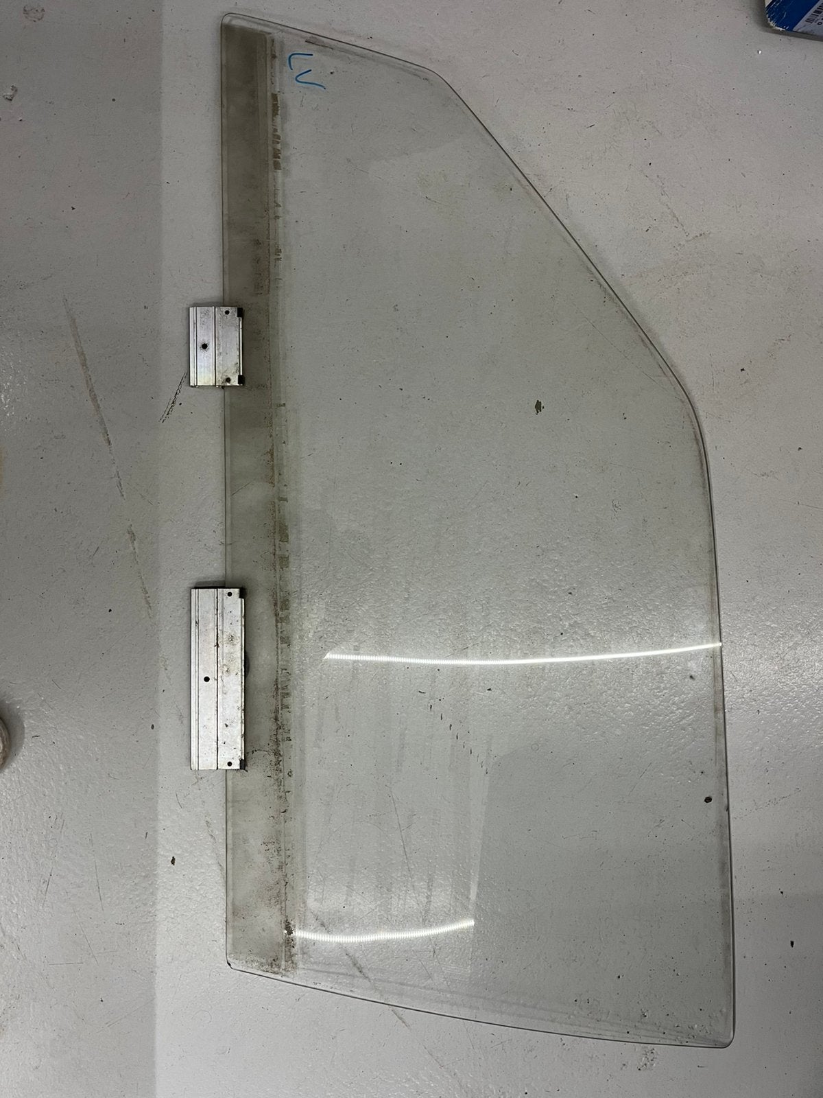 Bmw e30 zijruit 2 deurs links voor, Auto-onderdelen, Ruiten en Toebehoren, Ophalen of Verzenden, BMW