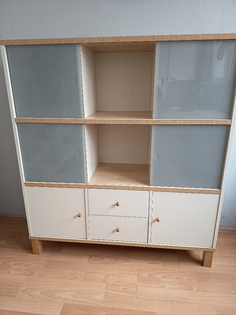 Stijlvolle kast met glazen schuifdeuren en lades, Ophalen, Gebruikt, 100 tot 150 cm, Modern, Scandinavisch