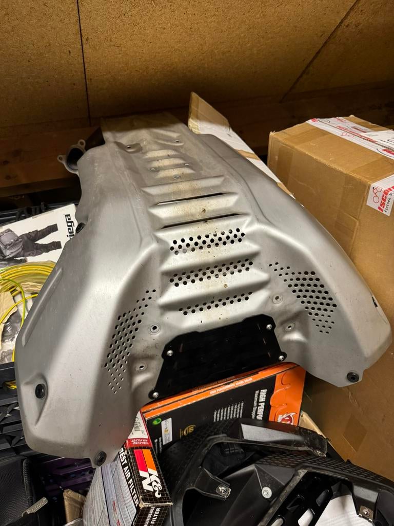 Ktm skidplate 790/890 adventure, Motoren, Ophalen