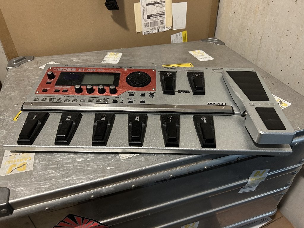 Boss GT-10B - Bas Effect Processor - inclusief voeding, Ophalen of Verzenden, Zo goed als nieuw, Multi-effect