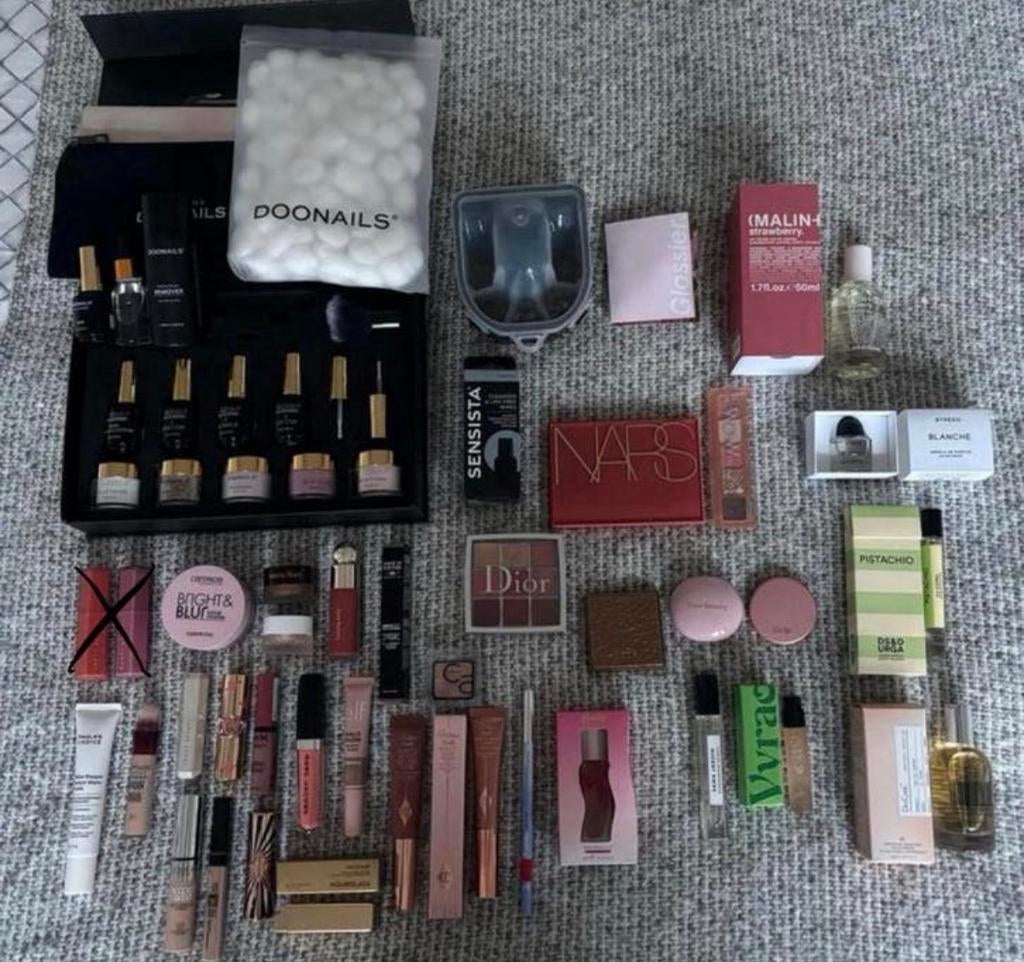 Groot make-up, nagellak & parfum pakket - diverse merken, Overige kleuren, Gehele gezicht, Ophalen of Verzenden, Zo goed als nieuw