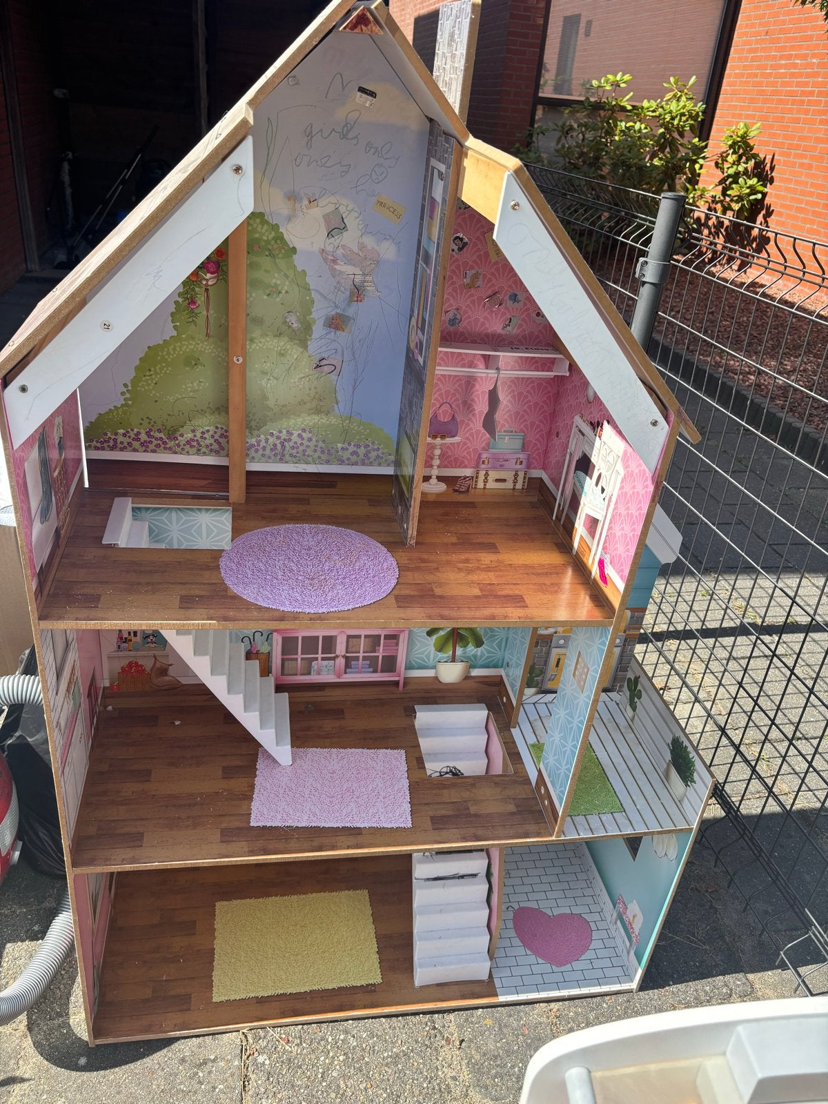 Groot speelgoedpakket: poppenhuis, kinderkeuken, babyschomme, Ophalen, Gebruikt, Jongen of Meisje