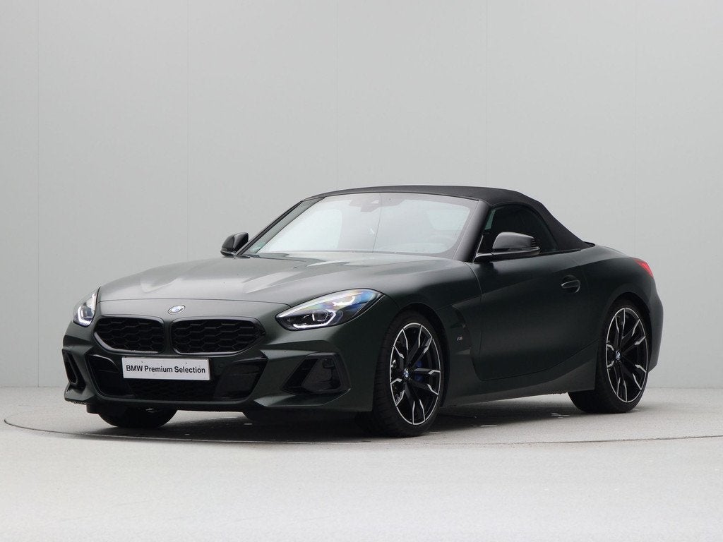 BMW Z4 M40i High Executive Roadster (bj 2025, automaat), Auto's, BMW, Achterwielaandrijving, Gebruikt, Zwart, 340 pk