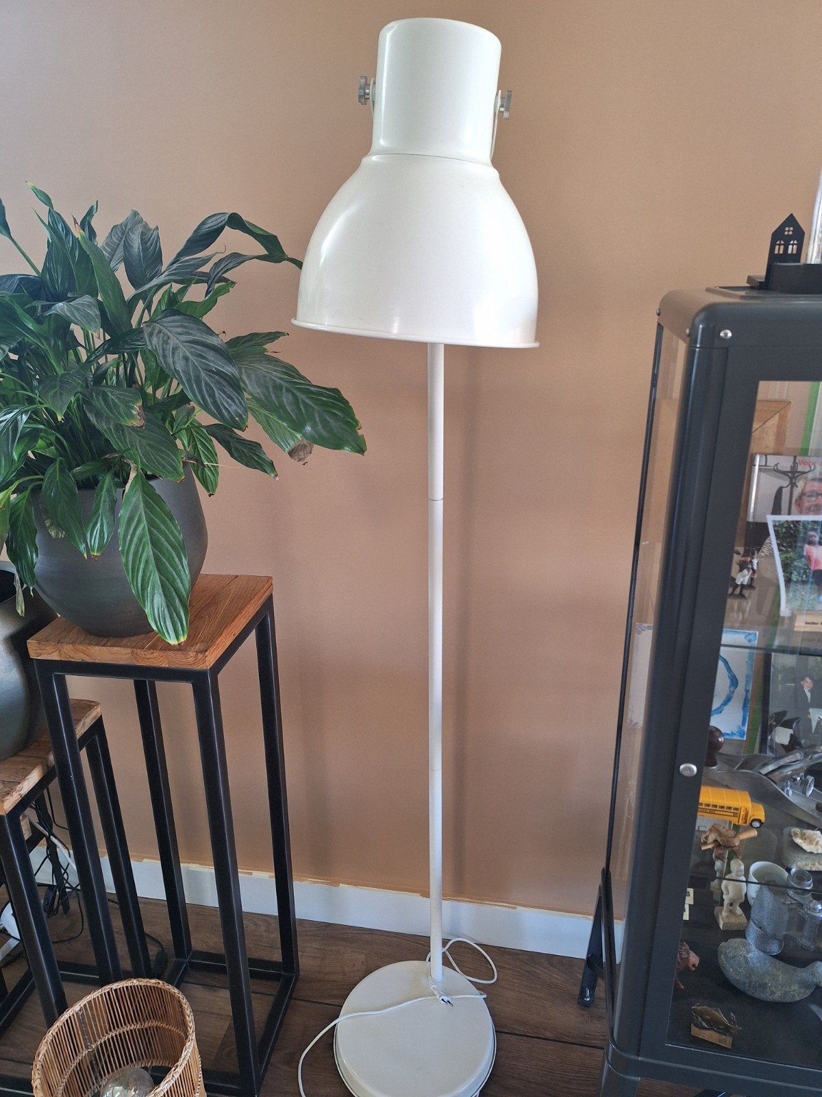 ikea hektar staande lamp, Huis en Inrichting, Ophalen of Verzenden, Zo goed als nieuw, 150 tot 200 cm