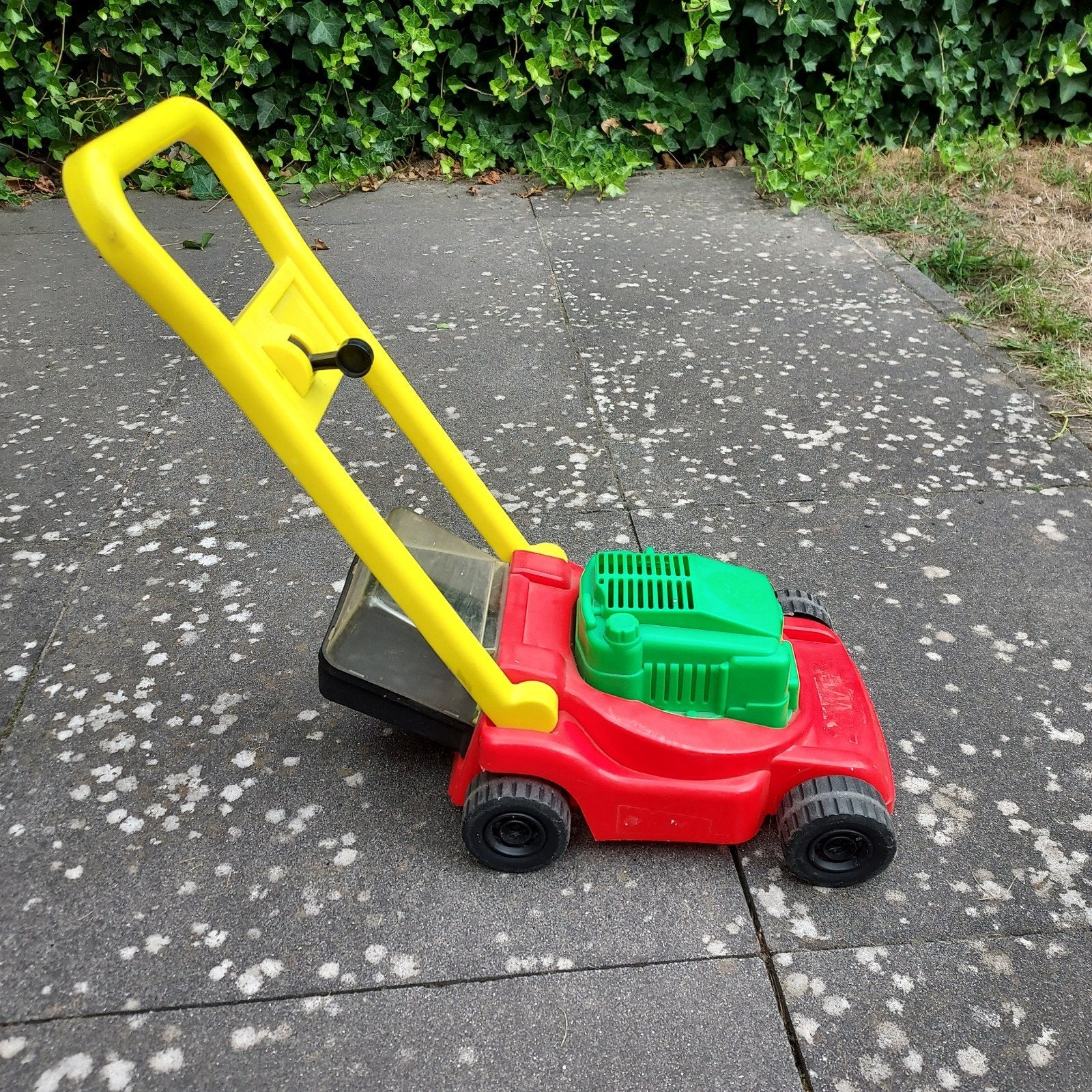 speelgoed grasmaaier, Ophalen, Gebruikt