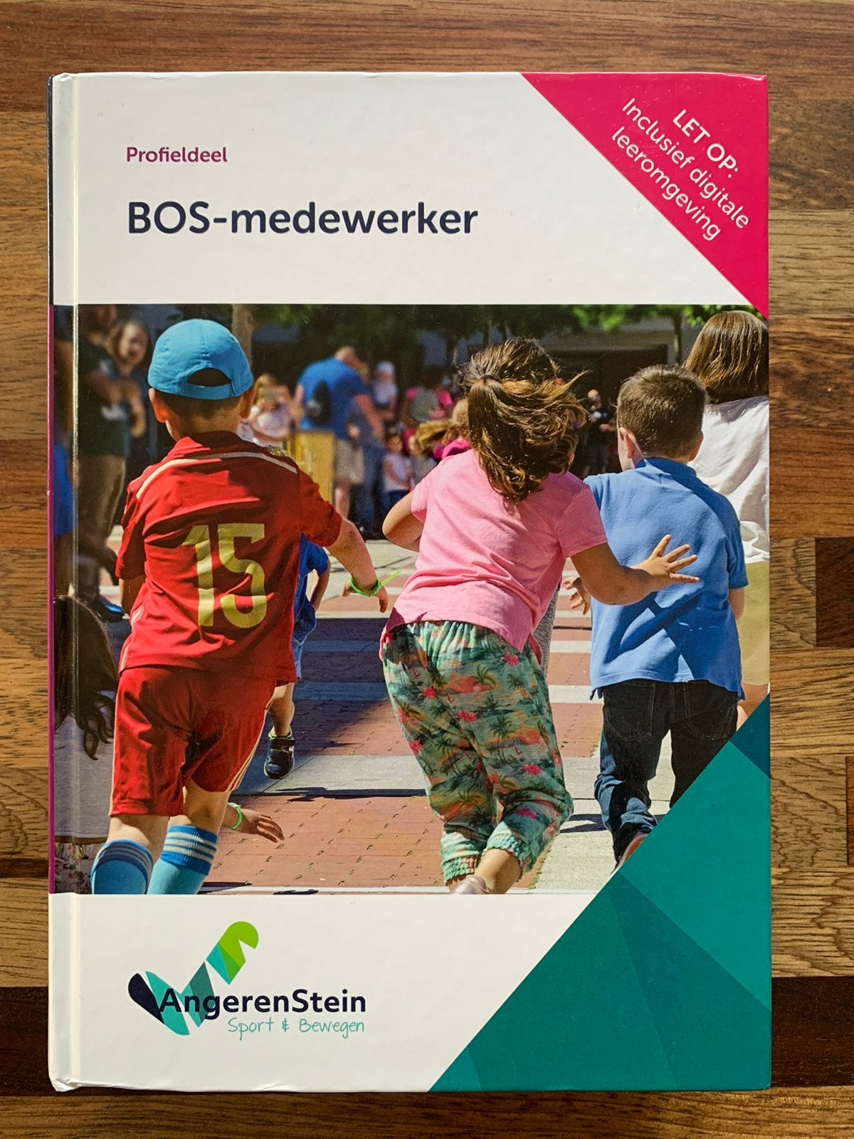 BOS-medewerker, Boeken, Ophalen of Verzenden, Zo goed als nieuw
