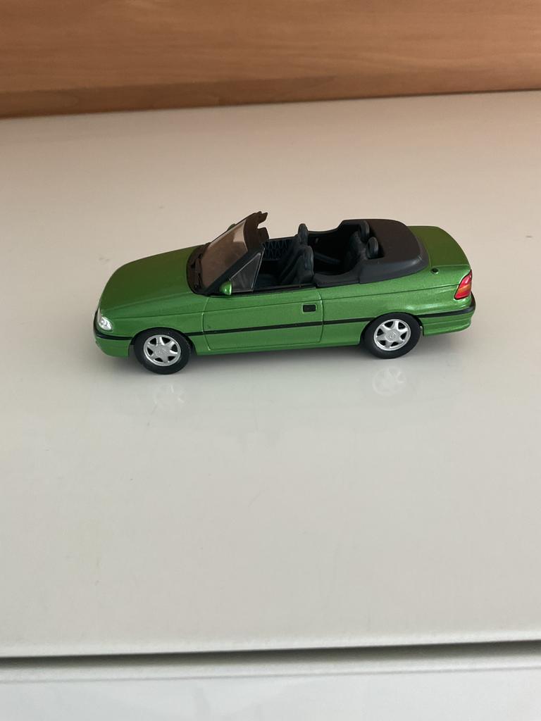 Opel Astra Cabrio Bertone, Ophalen, Zo goed als nieuw, Auto